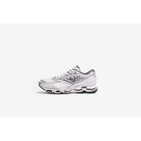 Mizuno Wave Prophecy LS